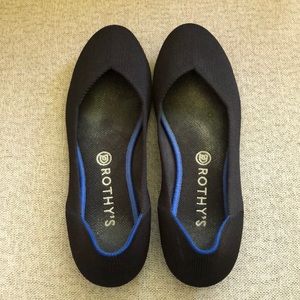 Black Rothy’s